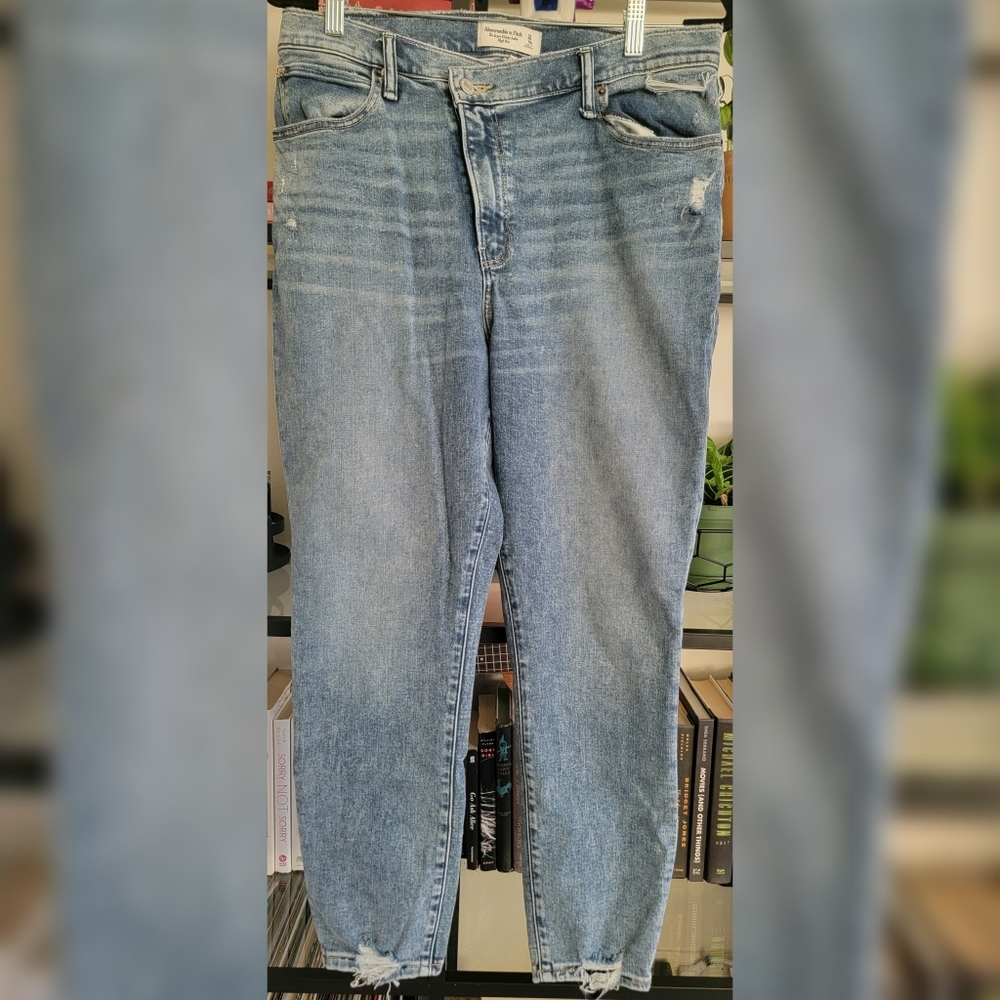 Abercrombie and Fitch Super Skinny Ankle High Rise